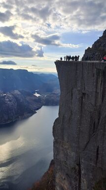 Preikestolen.jpg